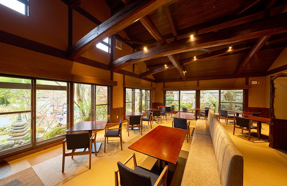 Restaurant& Bar